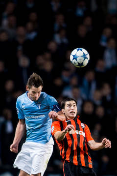 Malmö FFs Markus Rosenberg i nickduell med Shakhtar