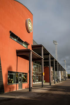 Exteriörbild på Gavlerinken Arena före ishockeymatchen i