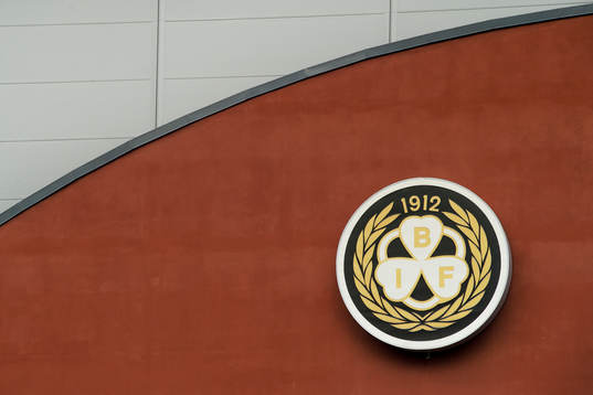 Exteriörbild på Gavlerinken Arena före ishockeymatchen i