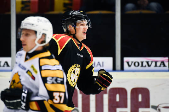 Brynäs Oskar Lindblom deppar