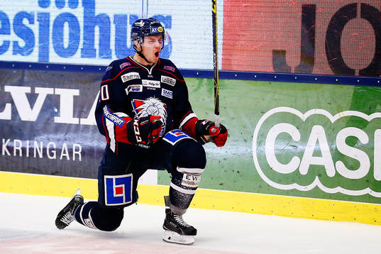 Linköpings Nick Sörenssen jublar
