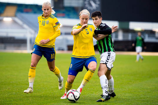 Gais Emin Grozdanic och Sveriges Sofia Jakobsson ochNilla