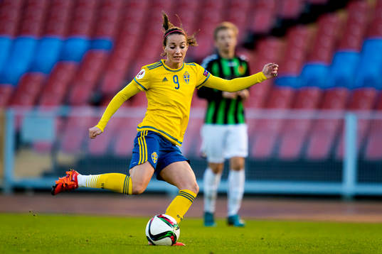 Sveriges Kosovare Asllani