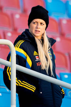 Sveriges Amanda Ilestedt är skadad och satt på läktaren