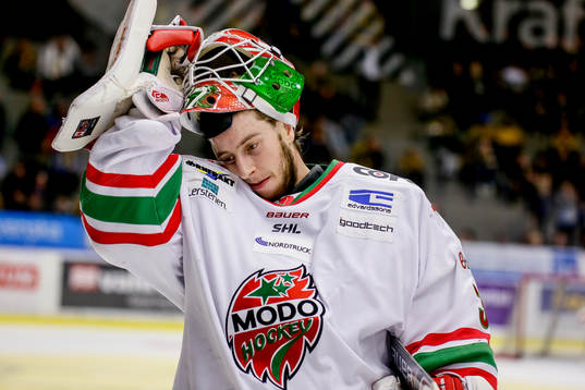 Modos målvakt Adam Reideborn