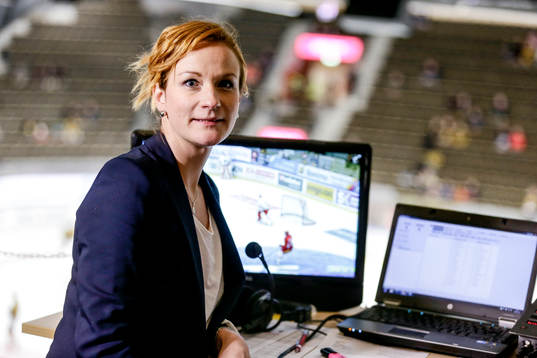 Cmores kommentator Lena Sundqvist