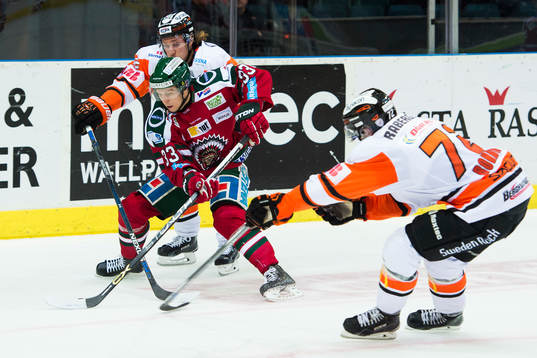 Frölundas Elias Fälth  och Karlskronas Jesper Olofsson