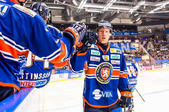 Växjös Richard Gynge jublar