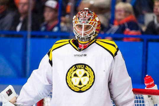 Brynäs målvakt Felix Sandström