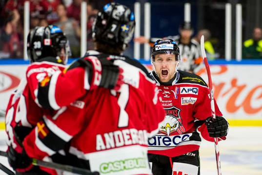 Malmö Redhawks Jens Jakobs jublar