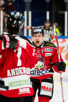 Malmö Redhawks Jens Jakobs jublar