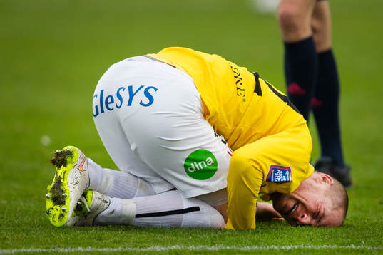 Falkenbergs Christoffer Carlsson har ont