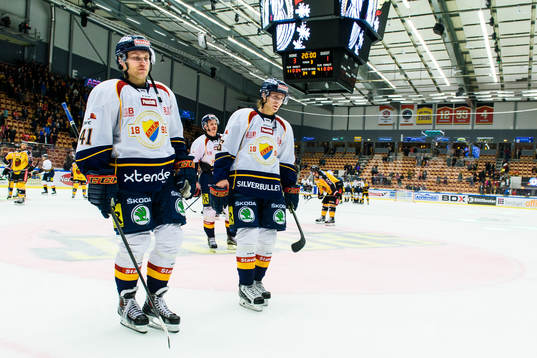 Djurgårdens Patrick Thoresen(v) och Marcus Sörensen(h)