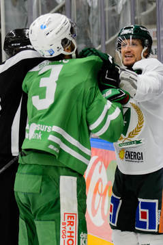 Rögles Almen Bibic och Färjestads Ole-Kristian Tollefsen