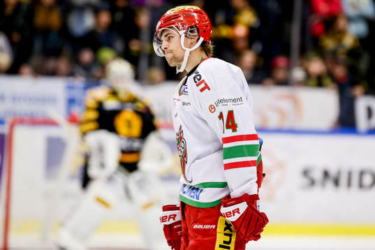 Modos Emil Pettersson deppar