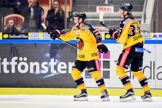 Luleås Toni Rajala jublar