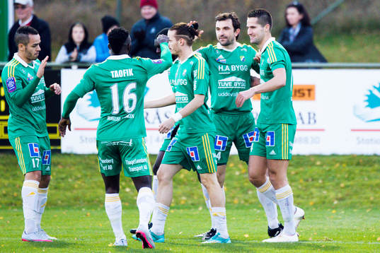 Ljungskiles Gabriel Altemark-Vanneryr jublar