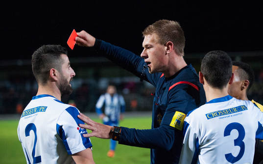 IFK Hässleholms 4-målsskytt Mamudu Moro har sparkats ner
