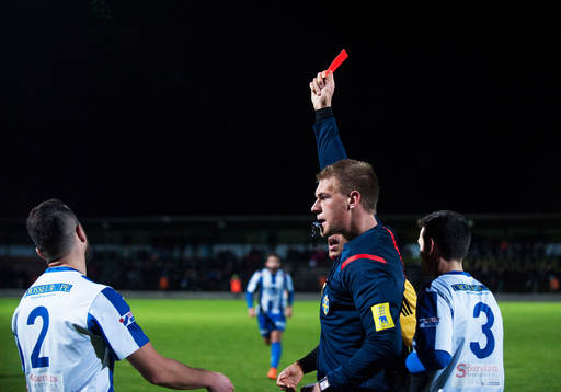 IFK Hässleholms 4-målsskytt Mamudu Moro har sparkats ner