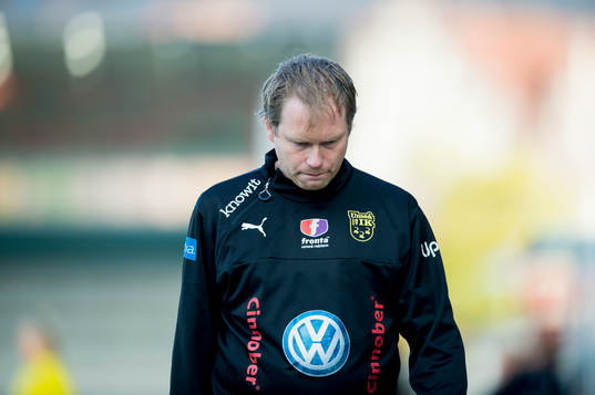 Umeås tränare Andreas Bengtsson deppar