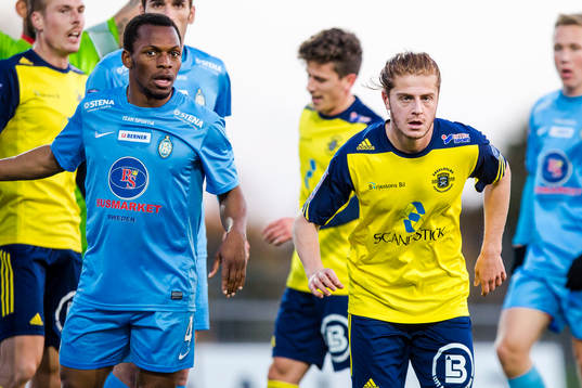 Athletics Olukorede Aiyegbusi  och Ängelholms Rebin Asaad