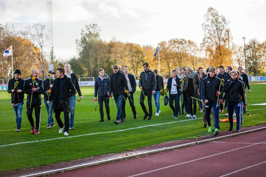 Ängelholms U19 lag lämnar planen
