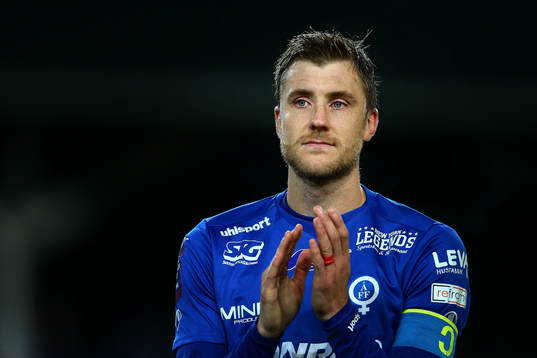 Åtvidabergs Daniel Hallingström med tårar i ögonen