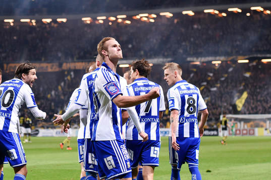IFK Göteborgs Gustav Engvall jublar