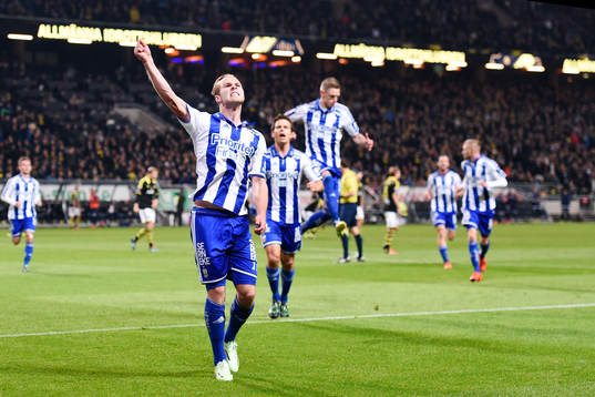 IFK Göteborgs Gustav Engvall jublar