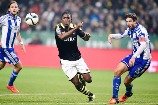 s Mohamed Bangura och IFK Göteborgs Mattias Bjärsmyr