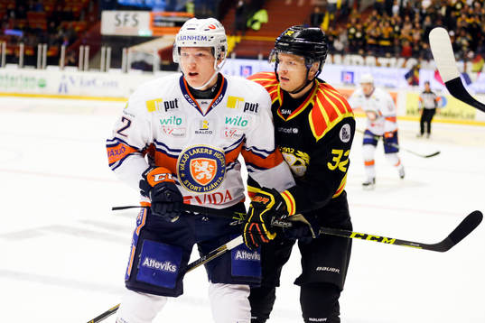 Växjös Gustav Rydahl och Brynäs Nick Johnson
