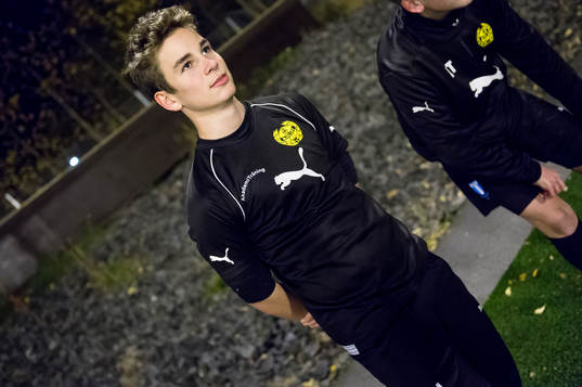 Sebastian Novak i Mjällbys ungdomssektionunder en träning