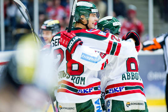 Frölundas Johan Sundström jublar