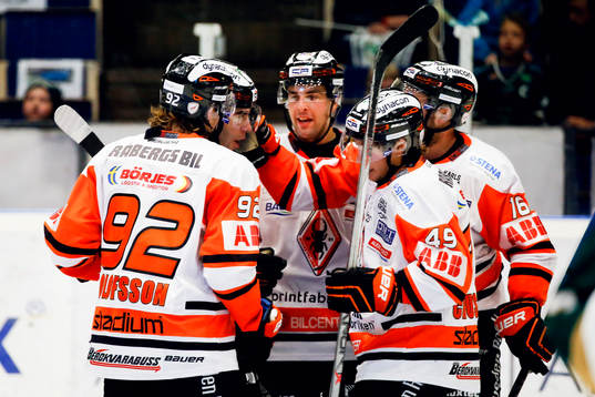 Karlskronas Julien Brouillette jublar