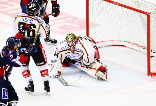 Linköpings Vilmos Gallo gör 3-0 och sitt första SHL-mål