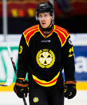 Brynäs Anssi Salmela ser deppig ut