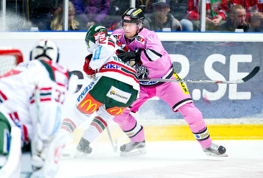 Frölundas Lukas Bengtsson och Modos Jesper Lindgren