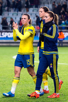 Sveriges Jessica Samuelsson, Lotta Schelin och Kosovare