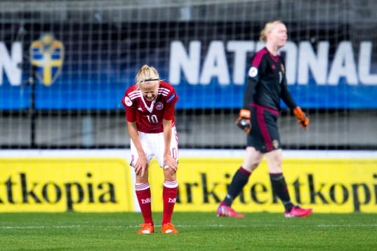 Danmarks Pernille Harder deppar
