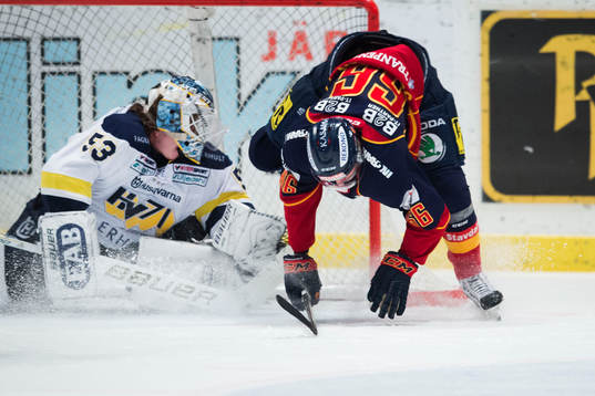 s målvakt Fredrik Pettersson-Wentzel