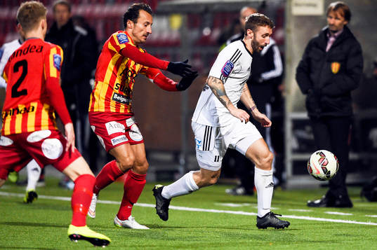 Syrianskas Louay Chanko och Östersunds Andrew Stadler