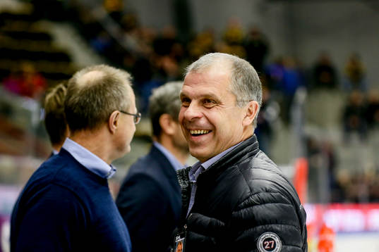 Rögles sportchef Anders "Masken" Carlsson är glad
