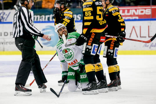Skellefteås Alexander Urbom  och Niclas Burström