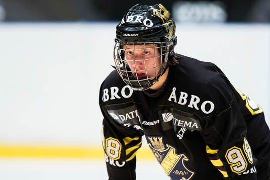 s Jesper Bratt