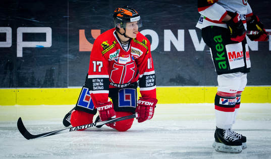 Örebros Daniel Viksten deppar
