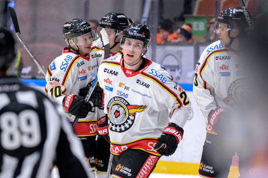 Luleås Peter Cehlarik jublar