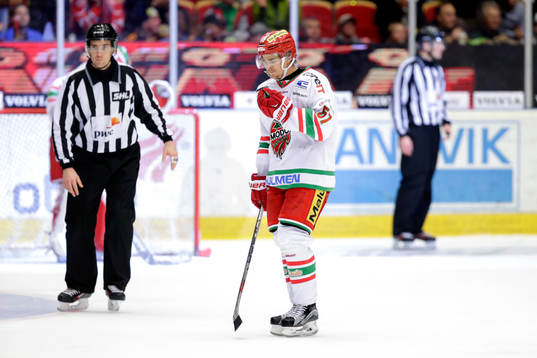 Modos Adrian Kempe deppar