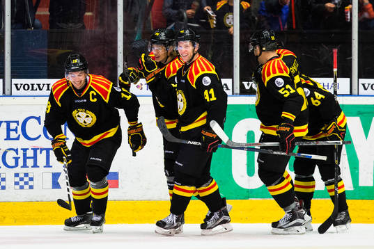 Brynäs Anton Rödin jublar