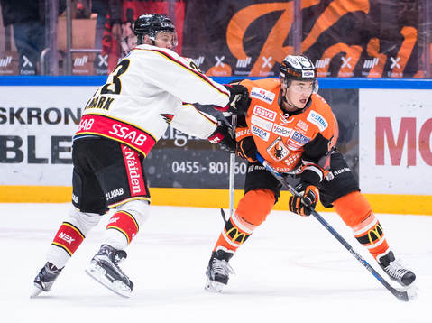 Luleås Lucas Wallmark och Karlskronas Maksim Matushkin