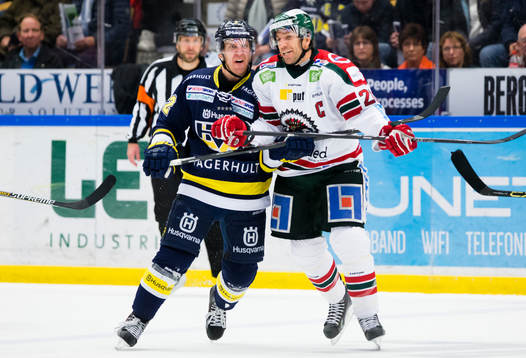 s Teemu Laine och Frölundas Joel Lundqvist i duell